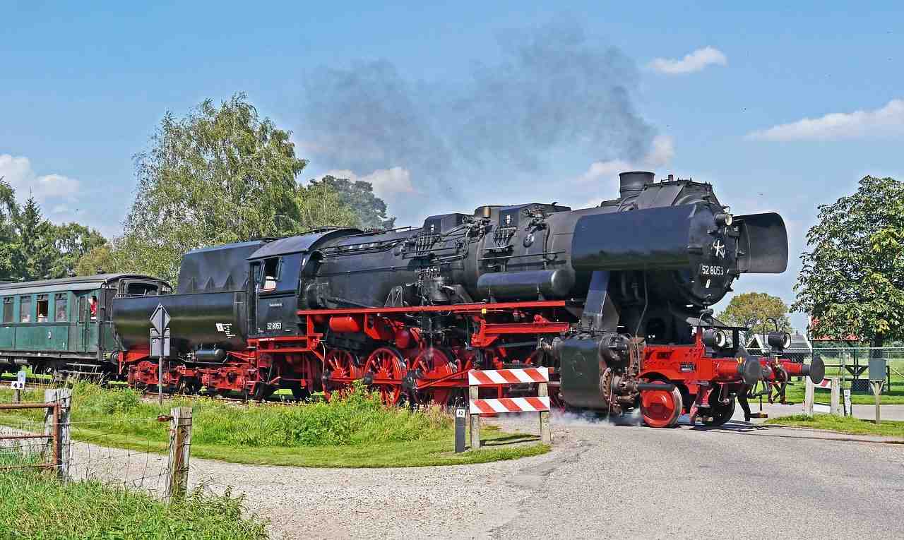 locomotive à vapeur, musée de locomotive, train de musée
